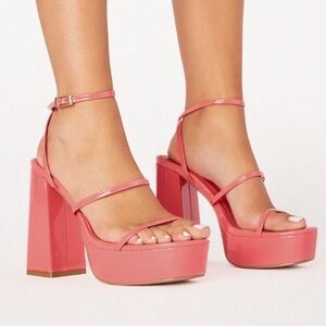 Billini Vincija Platform Heel size 9